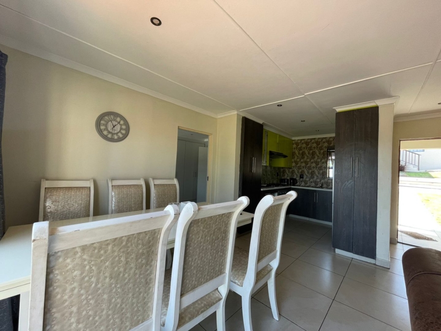 3 Bedroom Property for Sale in Nahoon Valley Park Eastern Cape